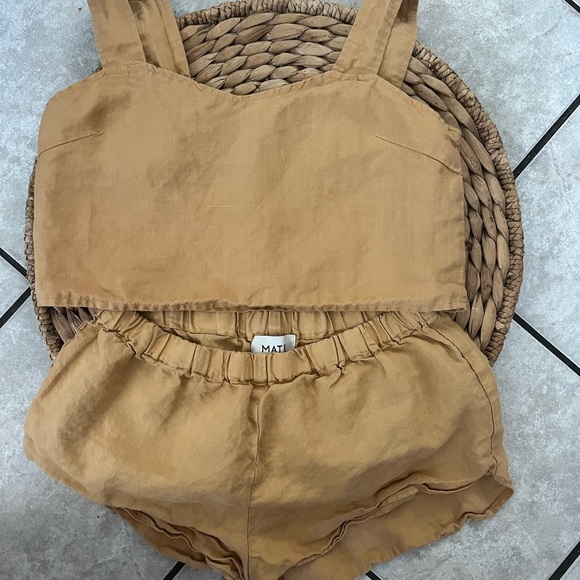 Coco Linen Set - Picture 4 of 4